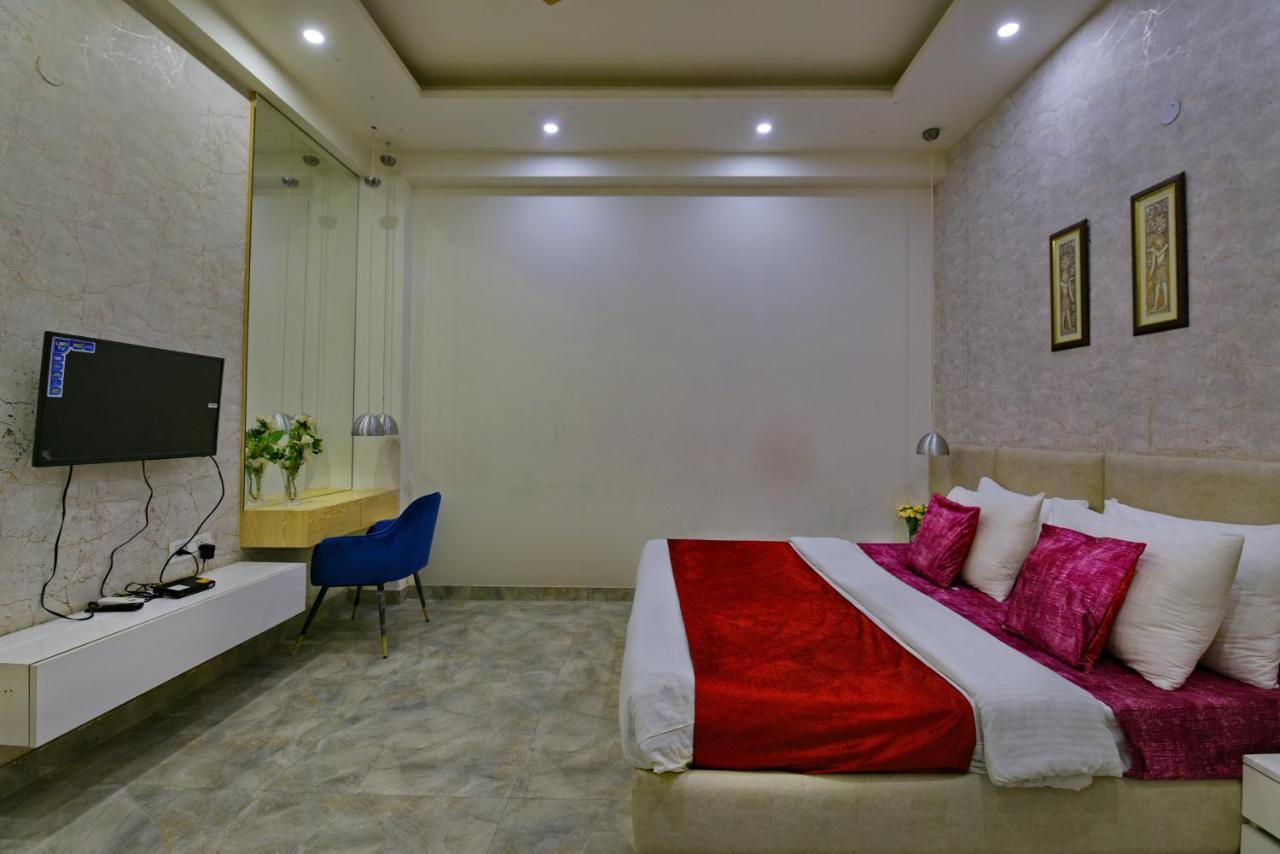 Hotel Fortune Inn By F9 Hotels Нойда Экстерьер фото