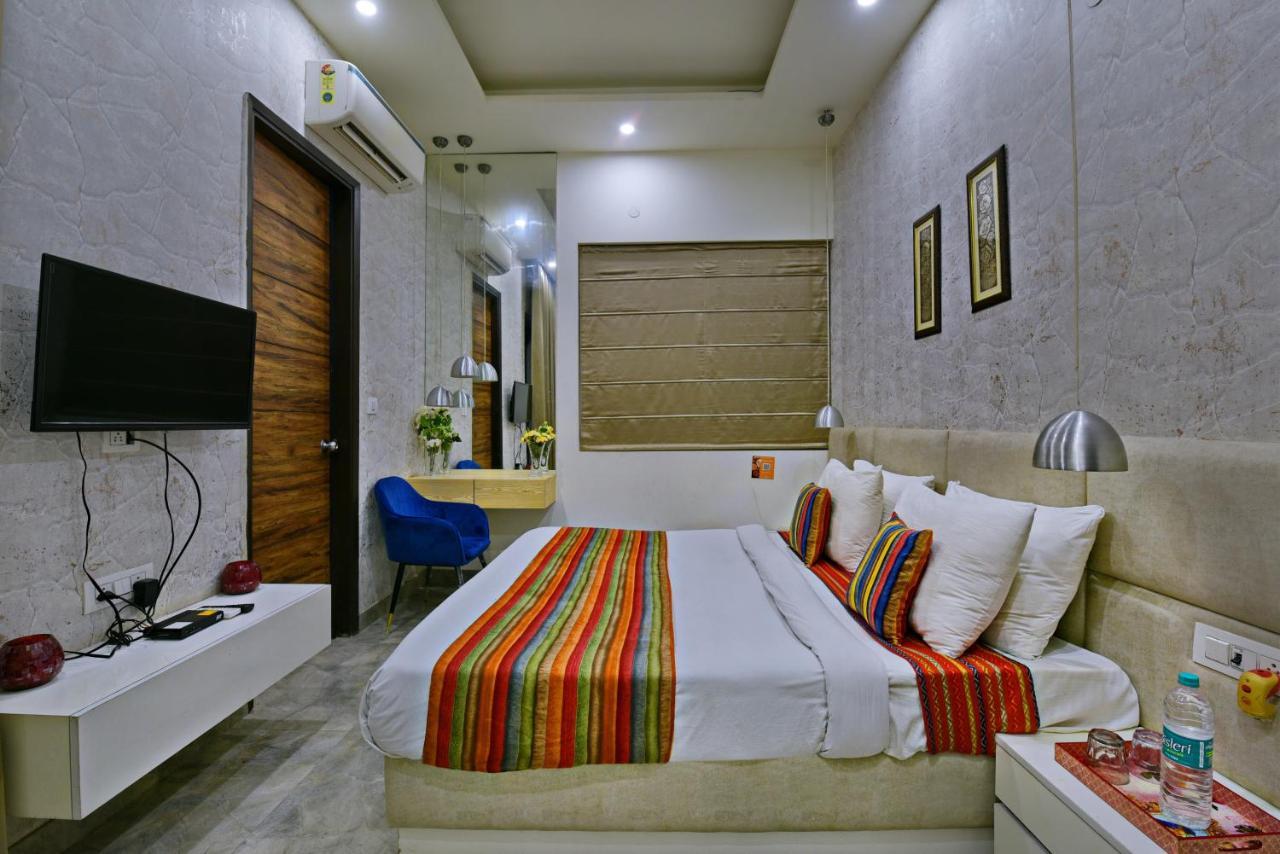 Hotel Fortune Inn By F9 Hotels Нойда Экстерьер фото