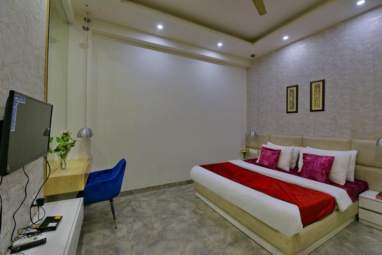Hotel Fortune Inn By F9 Hotels Нойда Экстерьер фото