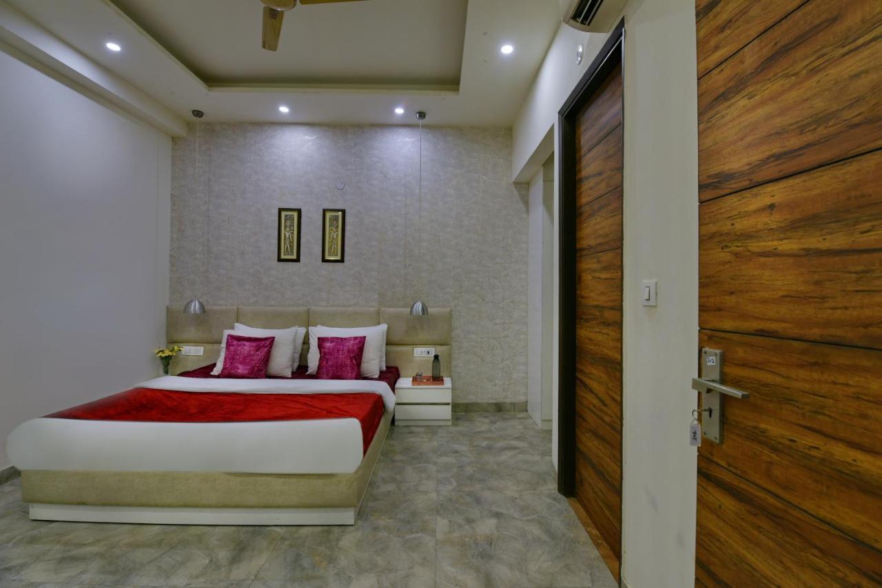 Hotel Fortune Inn By F9 Hotels Нойда Экстерьер фото